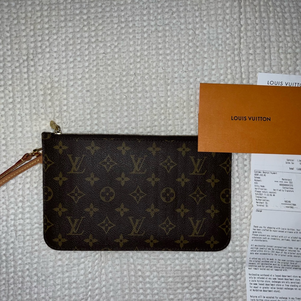 Authentic Louis Vuitton Pouch/Clutch